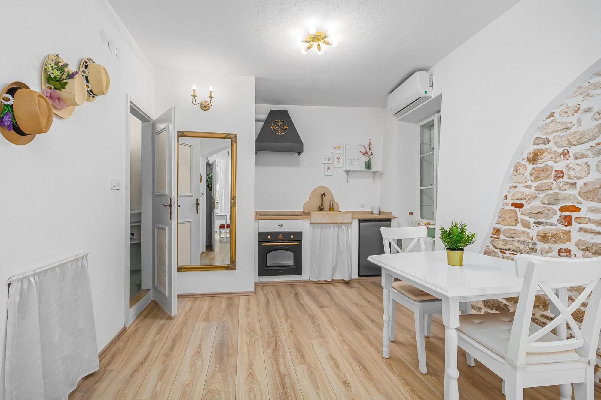 Primavera Deluxe Studio Apartment Rovinj Zewnętrze zdjęcie